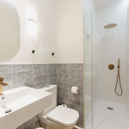 Centrico Y Moderno Junto Al Parque Appartamento